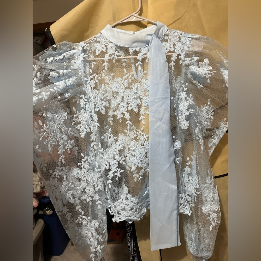 Lace shirt